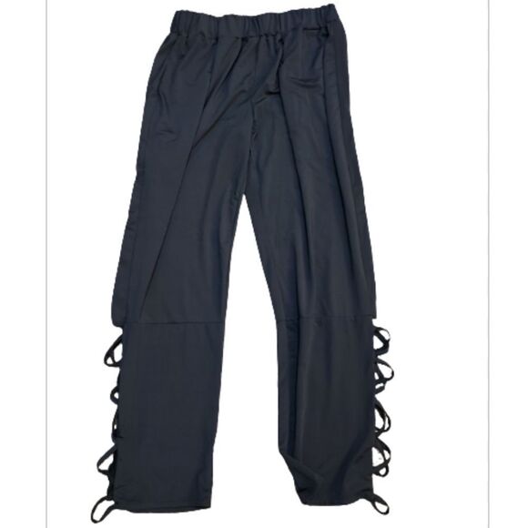 NWOT Plus Size Pants w/ Caged Calf - Picture 2 of 3